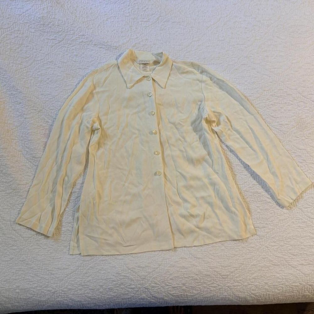 Express Women's Cream Blouse